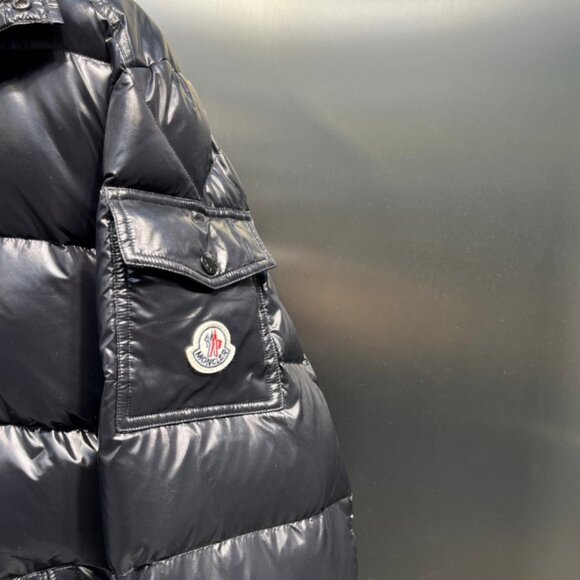Moncler Shiny Men's Black Puffer Jacket - Picture 4 of 9